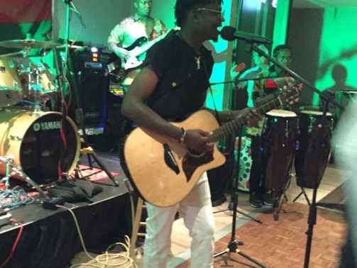 20200424_160634285_iOS